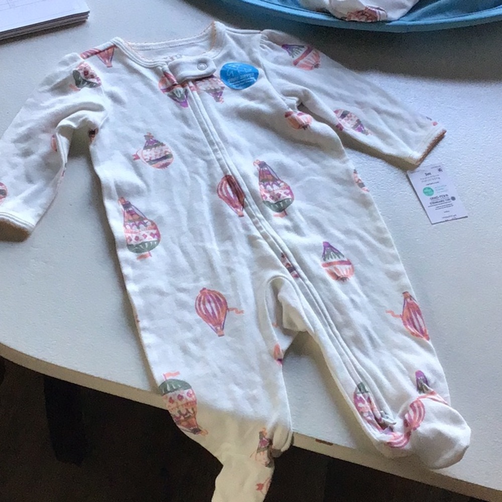 Carter's White and Pink Footies One Piece with balloon Print